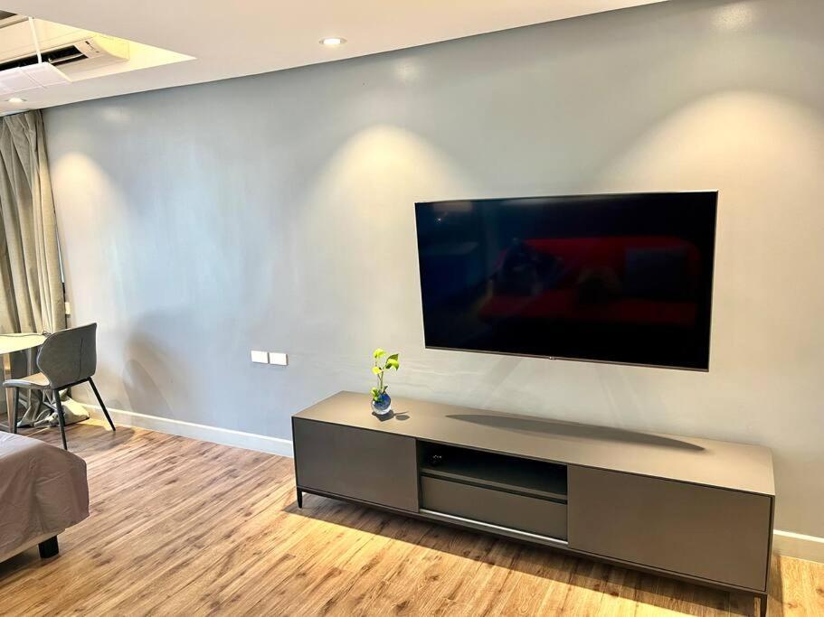 Luxury In Heart Of Ortigas W/ Swimming Pool Manila